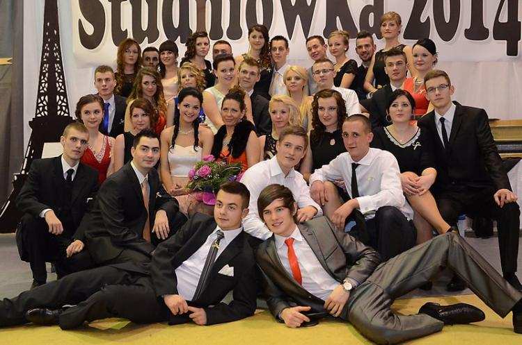 Studniówki 2014 we Włocławku. Za sto dni matura, na razie szaleństwo! [FOTO, VIDEO]