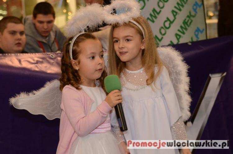 Włocławianie zaśpiewali kolędy [VIDEO]