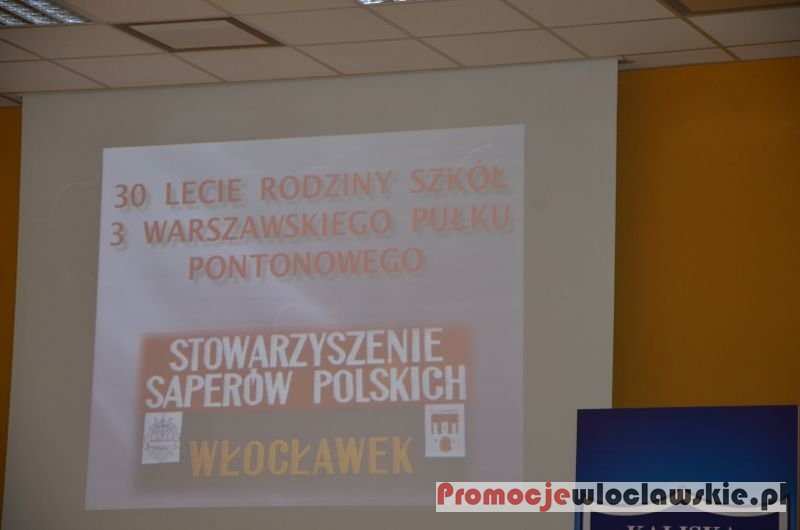 30 rocznica powstania Rodziny Szkół 3 Warszawskiego Pułku Pontonowego.