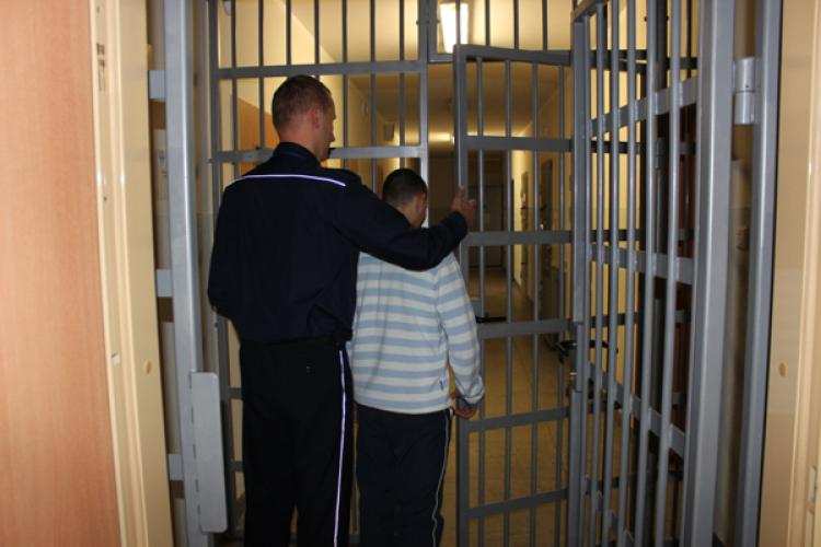 Złodziej miał pecha. Zostawił dokumenty na miejscu przestępstwa