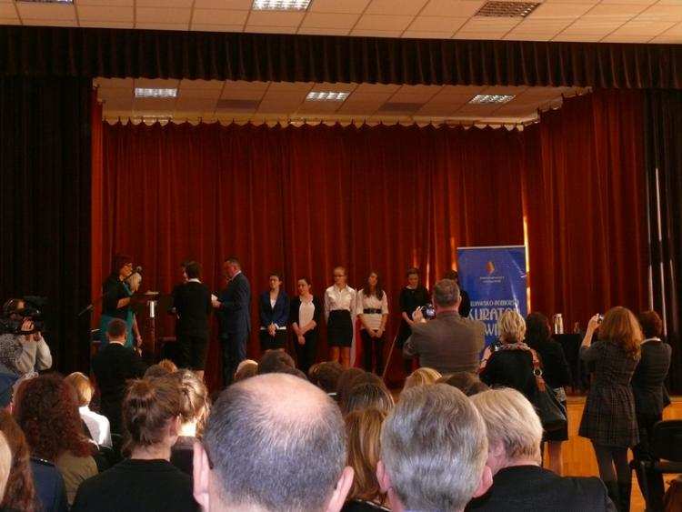 Najlepsi z najlepszych - stypendium premiera dla uczennicy ZSCKR w Kowalu 