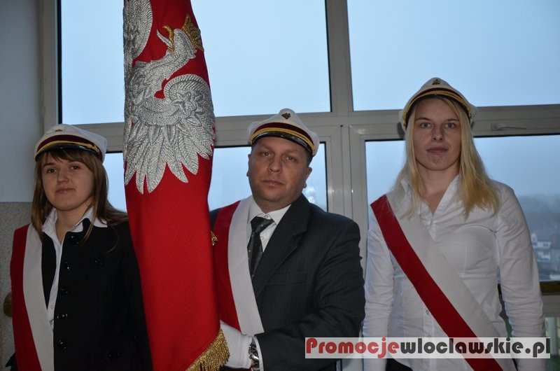 Rozdanie dyplomów w WSHE we Włocławku