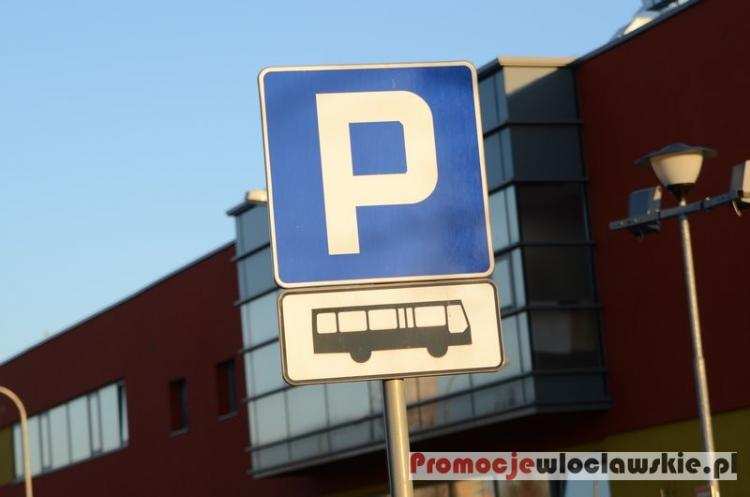 Wszystkich Świętych 2013. Autobusowe linie specjalne na cmentarz