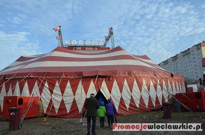 CYRK KORONA WE WŁOCŁAWKU 2013 cz. 1