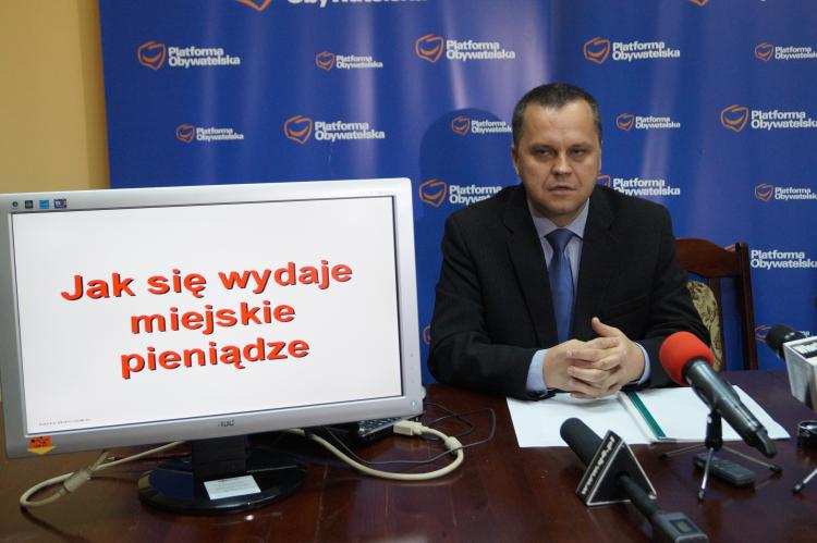 Sławomir Bieńkowski analizuje miejskie wydatki
