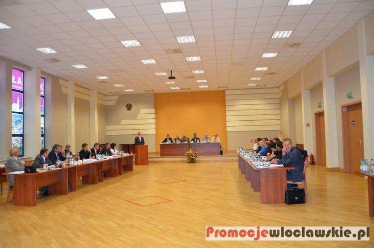 Nowe stawki za zajęcie pasa drogowego we Włocławku. Zobacz jakie?