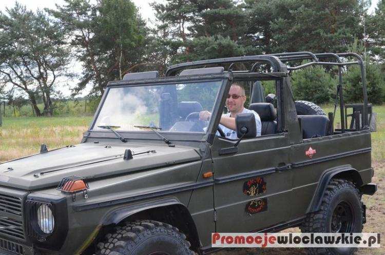 Zapisy na wycieczkę do Chocenia na II Kujawski Zlot Pojazdów Militarnych i Terenowych trwają.