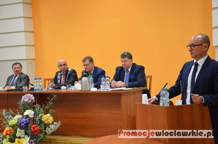 Powstała nowa miejska spółka od śmieci we Włocławku. Zwiększy się zadłużenie miasta?