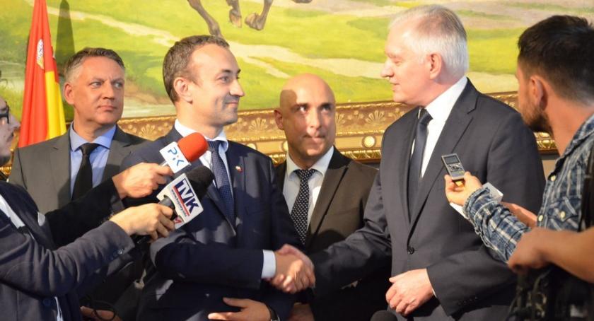 Jarosław Gowin poparł we Włocławku Jarosława Chmielewskiego. Co na to Marek Wojtkowski?