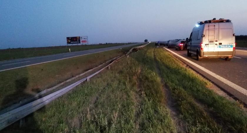 Wypadek na autostradzie A1 w Gminie Włocławek. Zderzyły się dwa samochody [FOTO]