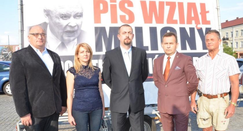 Koalicja Obywatelska we Włocławku: Pis wziął miliony, a podatki podniósł 34 razy