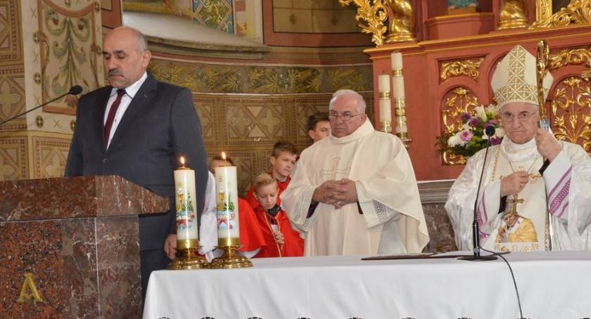 Zespół Szkół w Kowalu zyskał patrona - Świętego Jana Pawła II [VIDEO, ZDJĘCIA]