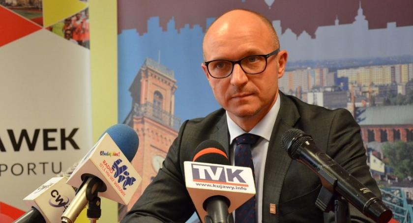 Budżet Włocławka zagrożony? Będą zmiany na urzędowych stołkach?