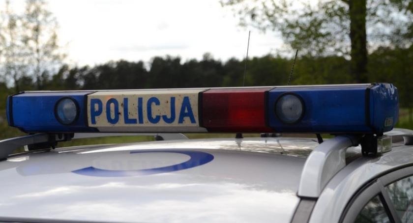 Wypadek na DK91 pod Kowalem. Autobus uderzył w samochód dostawczy. Jedna osoba w szpitalu