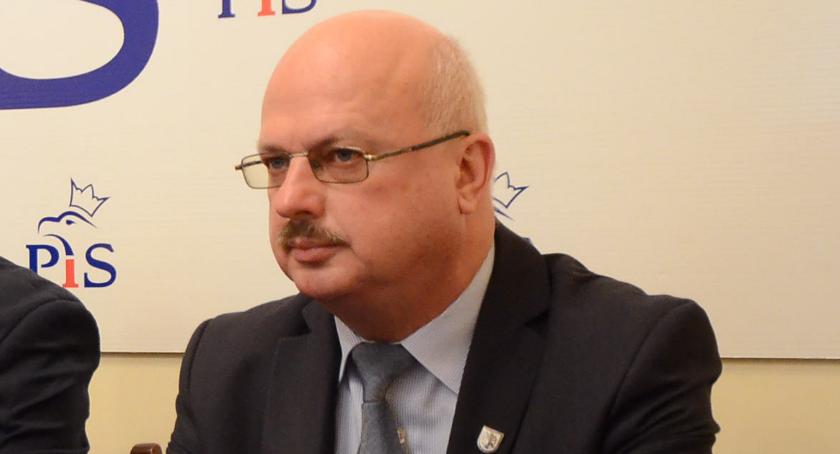 Chcą odwołania minister edukacji Anny Zalewskiej. Są wśród nich włocławianie