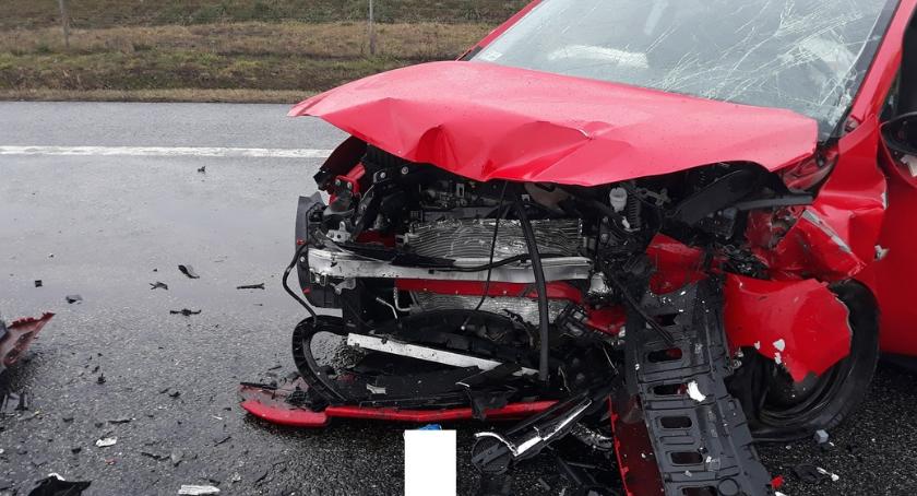 Tragiczny wypadek na DK91 Toruń - Włocławek. Nie żyje kobieta [ZDJĘCIA]