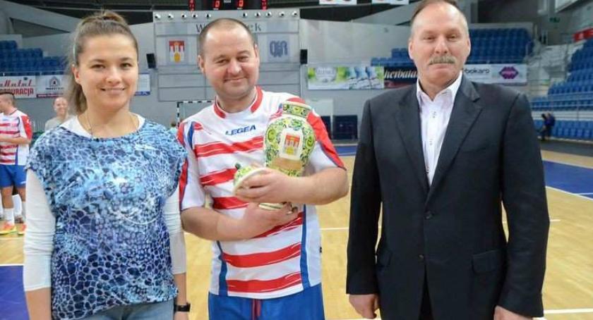 IV MEMORIAŁ W HALOWEJ PIŁCE NOŻNEJ OLDBOJÓW IM. WIESŁAWA PESTY JUTRO WE WŁOCŁAWKU