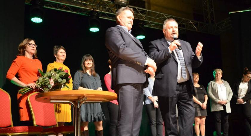 Wieczór kabaretowy w Baruchowie 2019 za nami. Zobacz jak świętowali Dzień Kobiet [ZDJĘCIA]