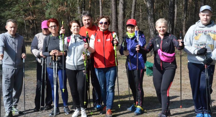 Nordic walking na stadionie Przylesie  we Włocławku