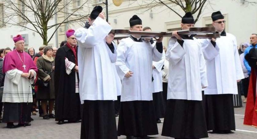 Droga Krzyżowa 2019 we Włocławku przejdzie ulicami miasta