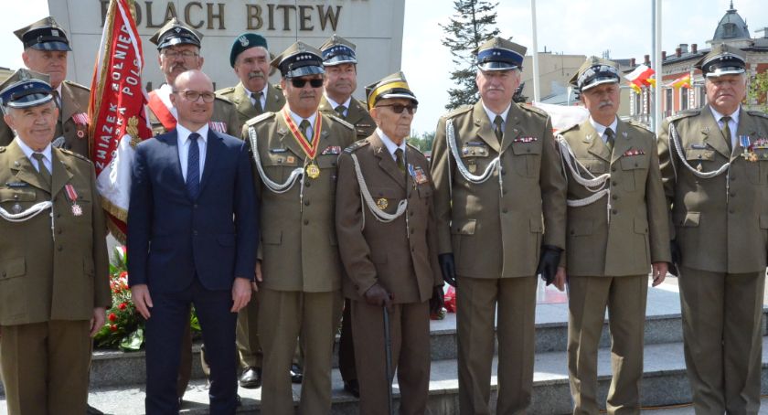 Obchody Dnia Zwycięstwa we Włocławku [ZDJĘCIA]
