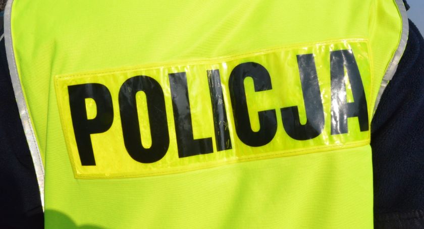 Tragiczny wypadek w Gminie Brześć Kujawski. BMW zderzyło się z ciężarowym Volvo