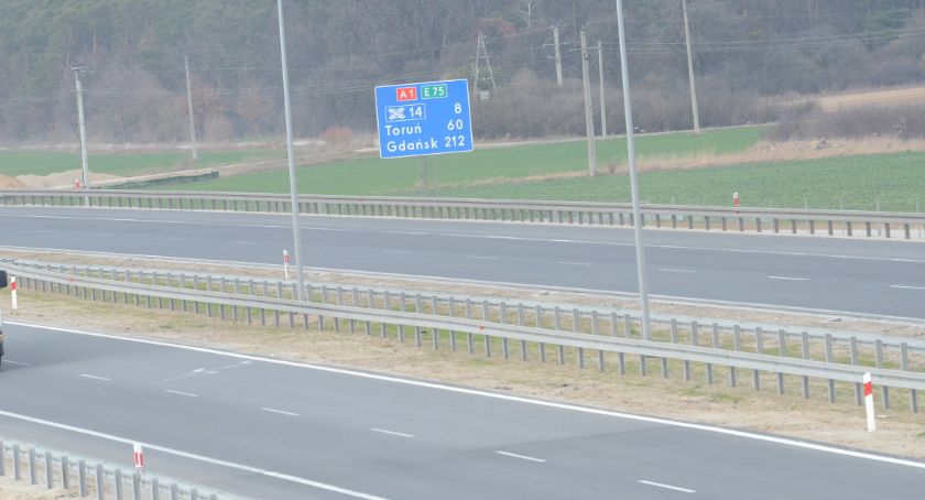 Tragedia na A1 pod Włocławkiem. Nie żyje 10 miesięczne dziecko