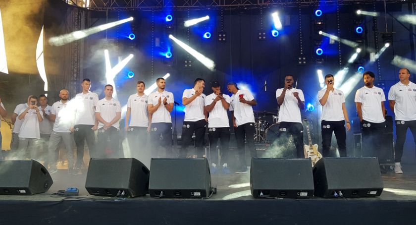 Biesiada Kasztelańska 2019 we Włocławku: Prezentacja koszykarzy Anwilu