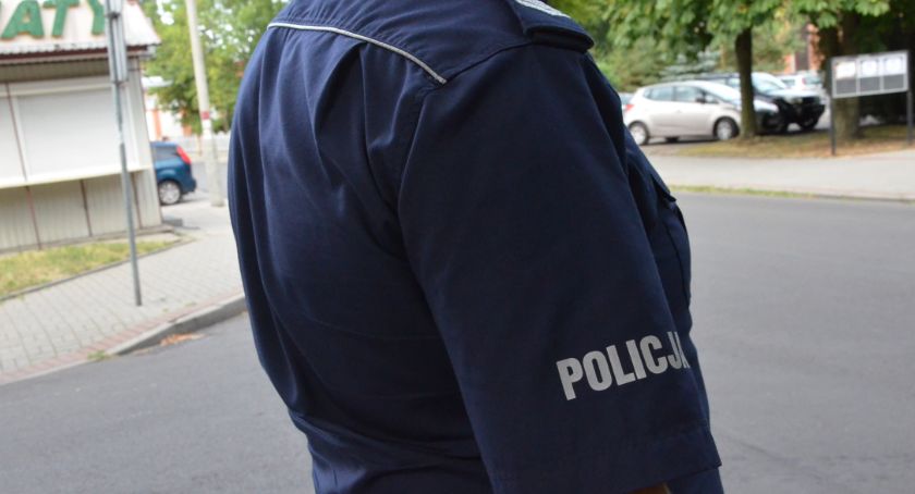 Całą szerokością jezdni na Dobrzyńskiej we Włocławku. Jaki był finał?