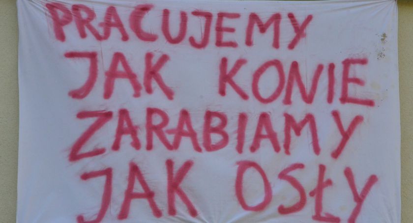 Strajk ostrzegawczy we Włocławku [ZDJĘCIA]