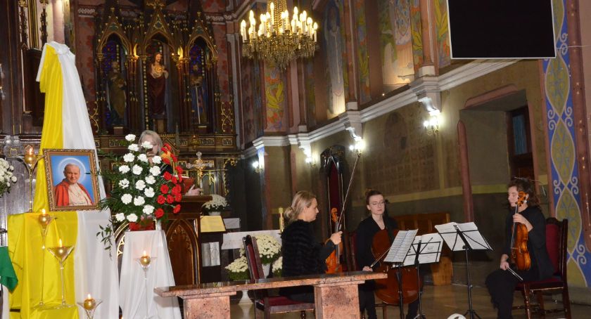 Koncert Wariacje Goldbergowskie w Lubieniu Kujawskim [ZDJĘCIA]