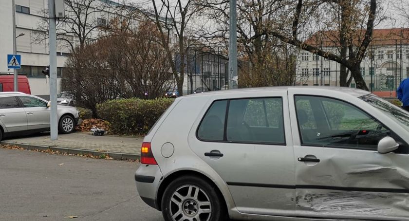 Wypadek na skrzyżowaniu Stodólnej z Chmielną we Włocławku