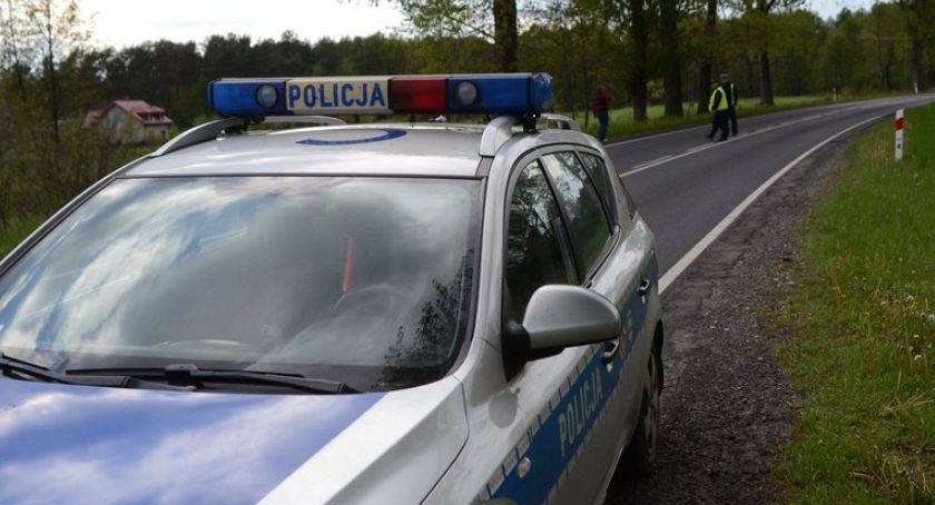 Połowa Polaków nie płaci. Rekordziści otrzymali ponad 500 mandatów w 3 lata