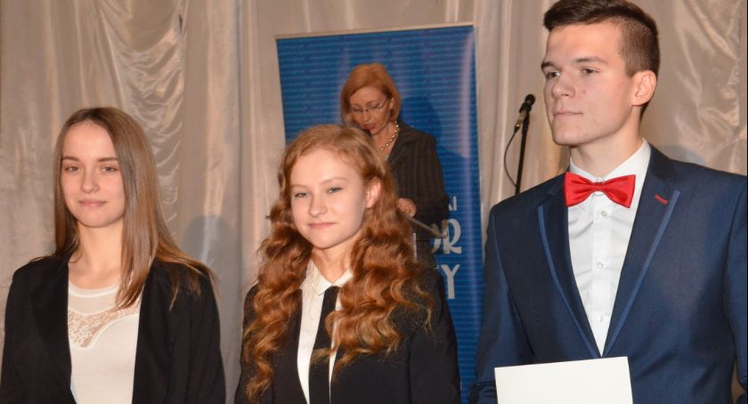 Stypendia Rady Ministrów wręczone we Włocławku