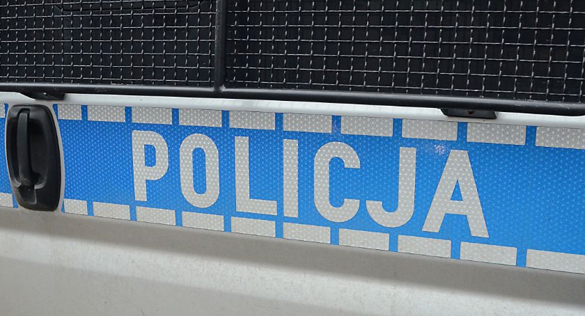  Policjanci zlokalizowali poszukiwanego 27-latka z Lipna. Musieli wyłamywać zamek