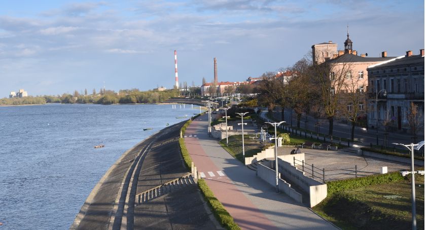 Tablice informacyjne pojawiają się na włocławskich zabytkach