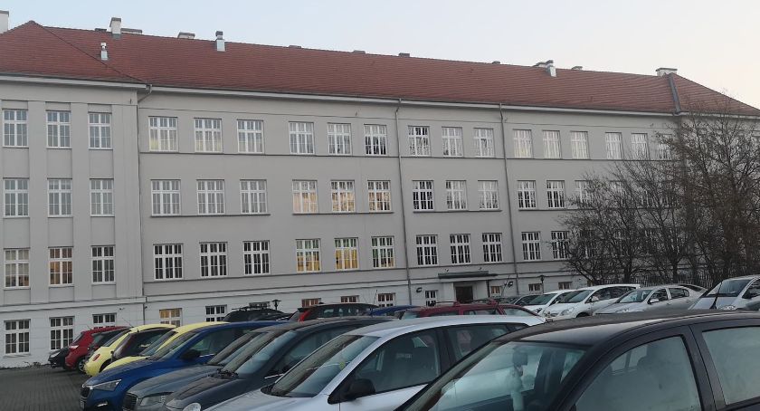 Absolwentka LMK Włocławek Weronika Gęsicka otrzymała prestiżową nagrodę Paszport Polityki