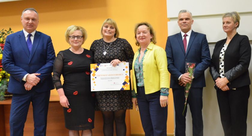 Gala Grantobiorców we Włocławku [LISTA, ZDJĘCIA]. Prawie 900 tysięcy rozdane
