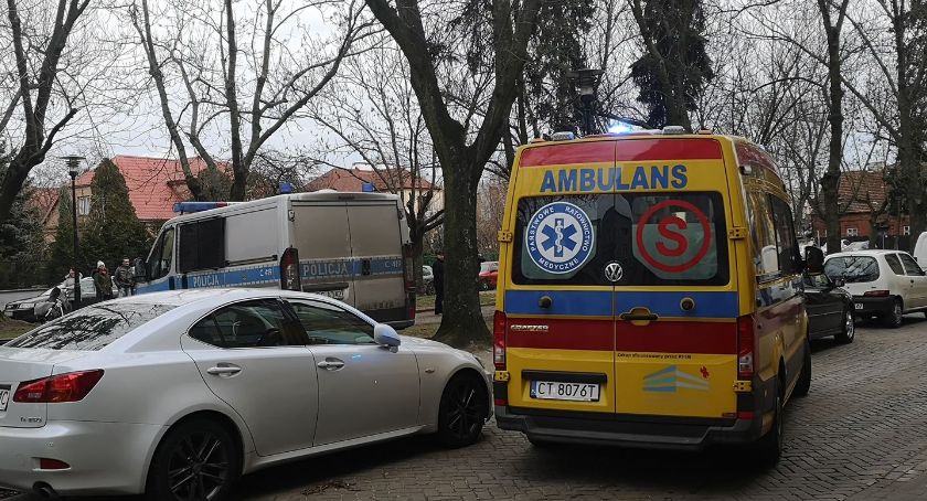Próba samobójcza na Jagiellońskiej we Włocławku? Wezwano straż i policję
