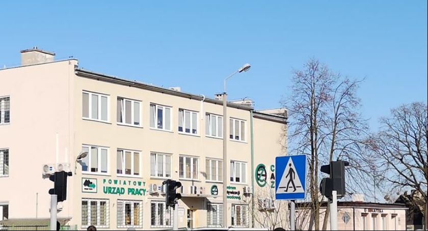 Rośnie bezrobocie we Włocławku i okolicach? Pierwsze zwolnienia grupowe. Jakie oferty pracy?