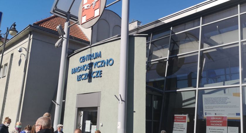 Zarażona koronawirusem w Centrum Onkologii we Włocławku? Jaki finał wizyty?