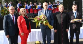 Dożynki Gminno – Parafialne Lubraniec 2023. Dziękowali rolnikom za trud [ZDJĘCIA]