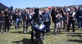 Majówka 2025 na lotnisku w Kruszynie pod Włocławkiem. Parada motocykli i koncerty [ZDJĘCIA]
