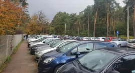 Parkingowy absurd przy włocławskim szpitalu. Ludzie …