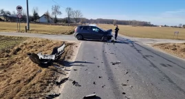 Wypadek w powiecie włocławskim. Kierowca zakleszczon&hellip;