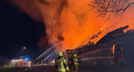 Wielki pożar w gminie Choceń. Paliły się budynki po &hellip;