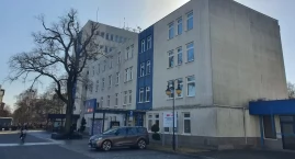 Mieszkańcy pytają: ilu urzędników pracuje w ratuszu?