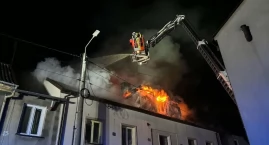 Wielki pożar w Lipnie. 17 zastępów, 10 godzin akcji &hellip;