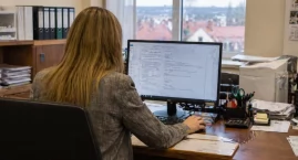 Praca Włocławek: urzędy szukają pracowników. Pensja &hellip;