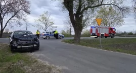 Zderzenie dwóch aut w Skibinie. Jedna osoba trafiła &hellip;